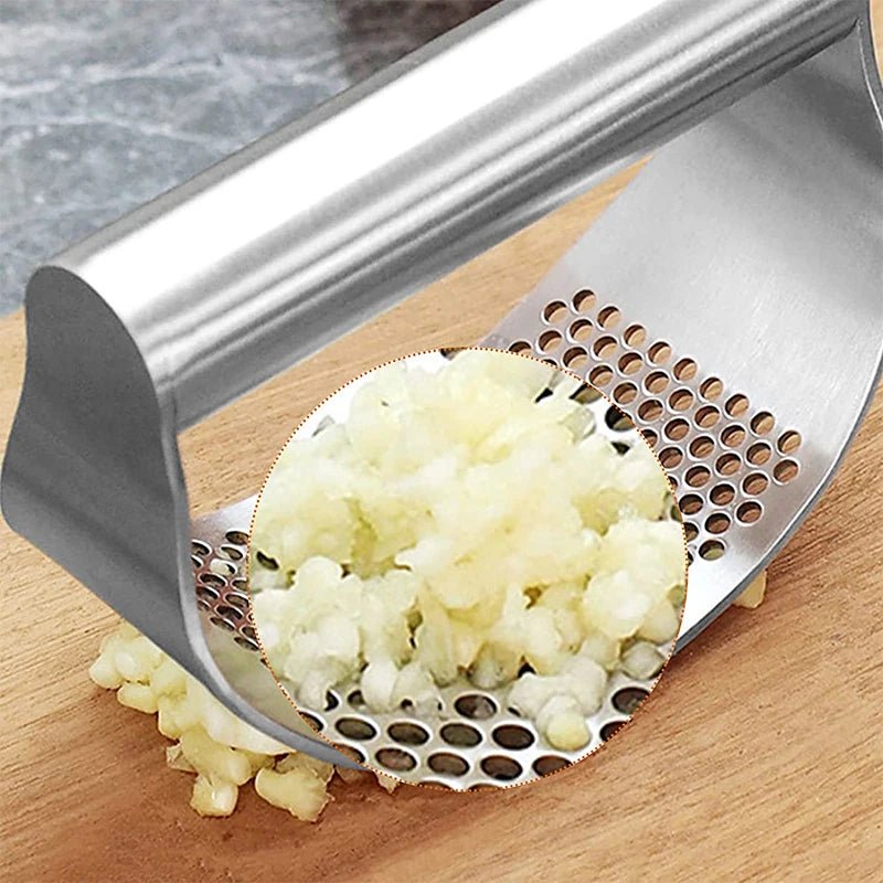 Presse a Ail - CrusherGarlic™ - Cuisinezchezvous.com