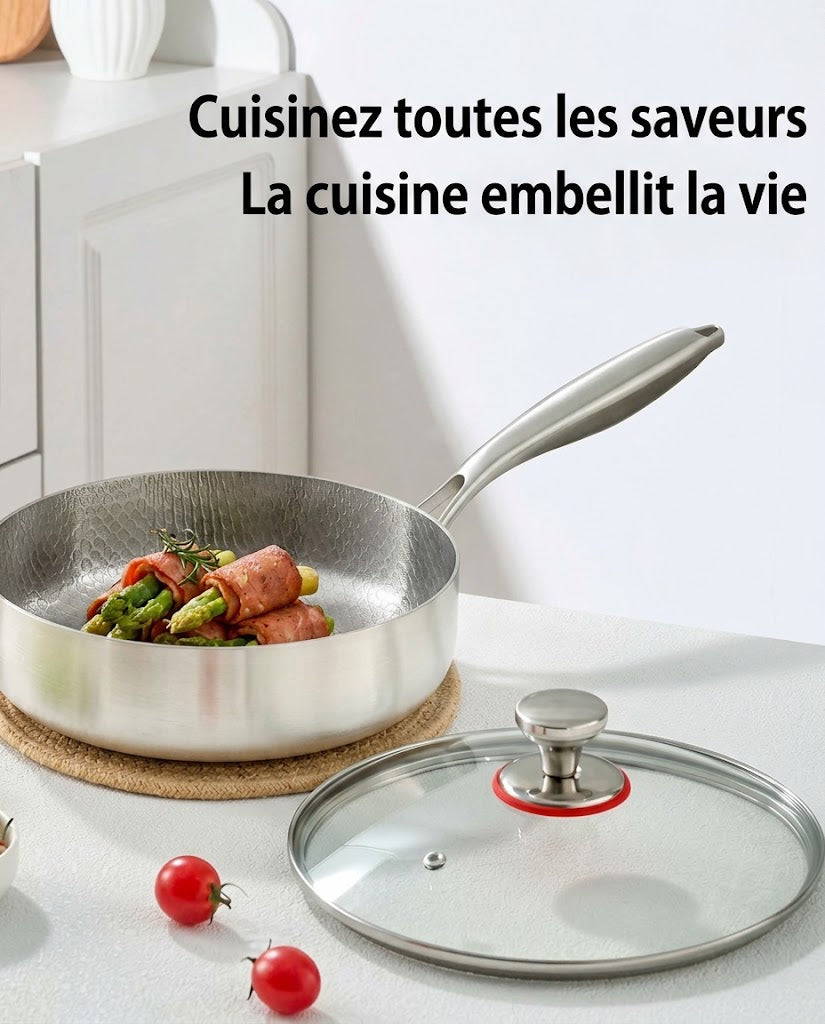 Gamme de poêles en inox et titane disponibles en diamètres 20 cm, 24 cm et 28 cm.