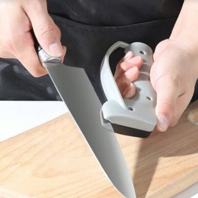 Aiguiseur couteau professionnel avec base antidérapante — Cuisinezchezvous.com