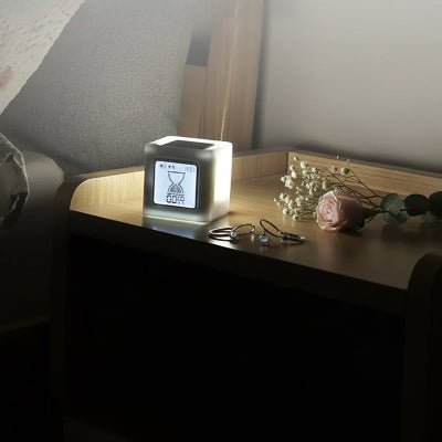 Design épuré et compact de la minuterie ProductivBoost pour bureau minimaliste