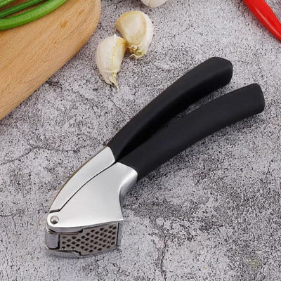 Presse - Ail Manuel ergonomique | Broyeur Compact Garlic™ - Cuisinezchezvous.com