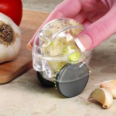 Presse Ail Garlic™ résultat ail finement écrasé pour sauces et marinades - Cuisinezchezvous.com